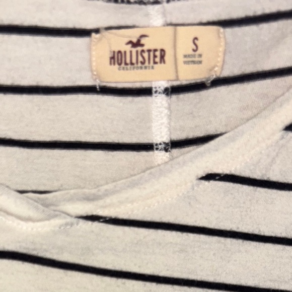 Hollister mint vintage small crop top cream off white color w/ deep navy stripes - Picture 6 of 9